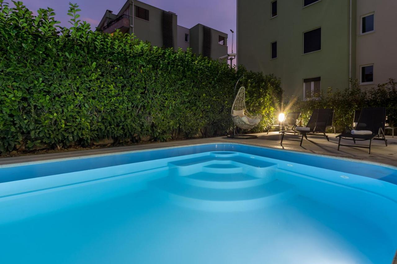 Holiday Apartments Stobrec Split Bagian luar foto